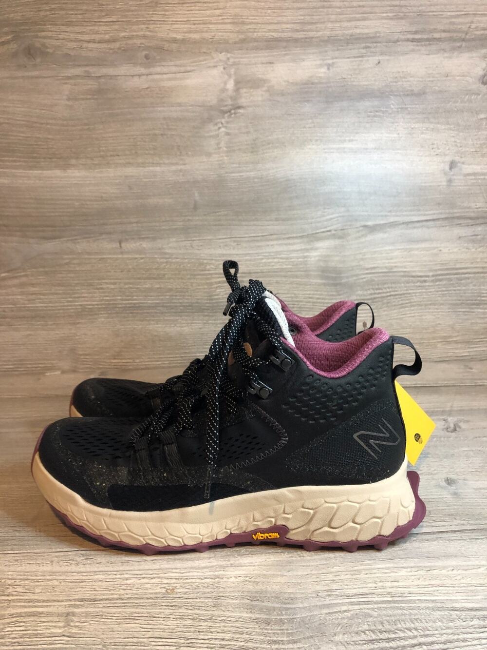 New Balance Running Shoes Womens 8 Black Vibram Hiking Fresh Foam x Hierro
